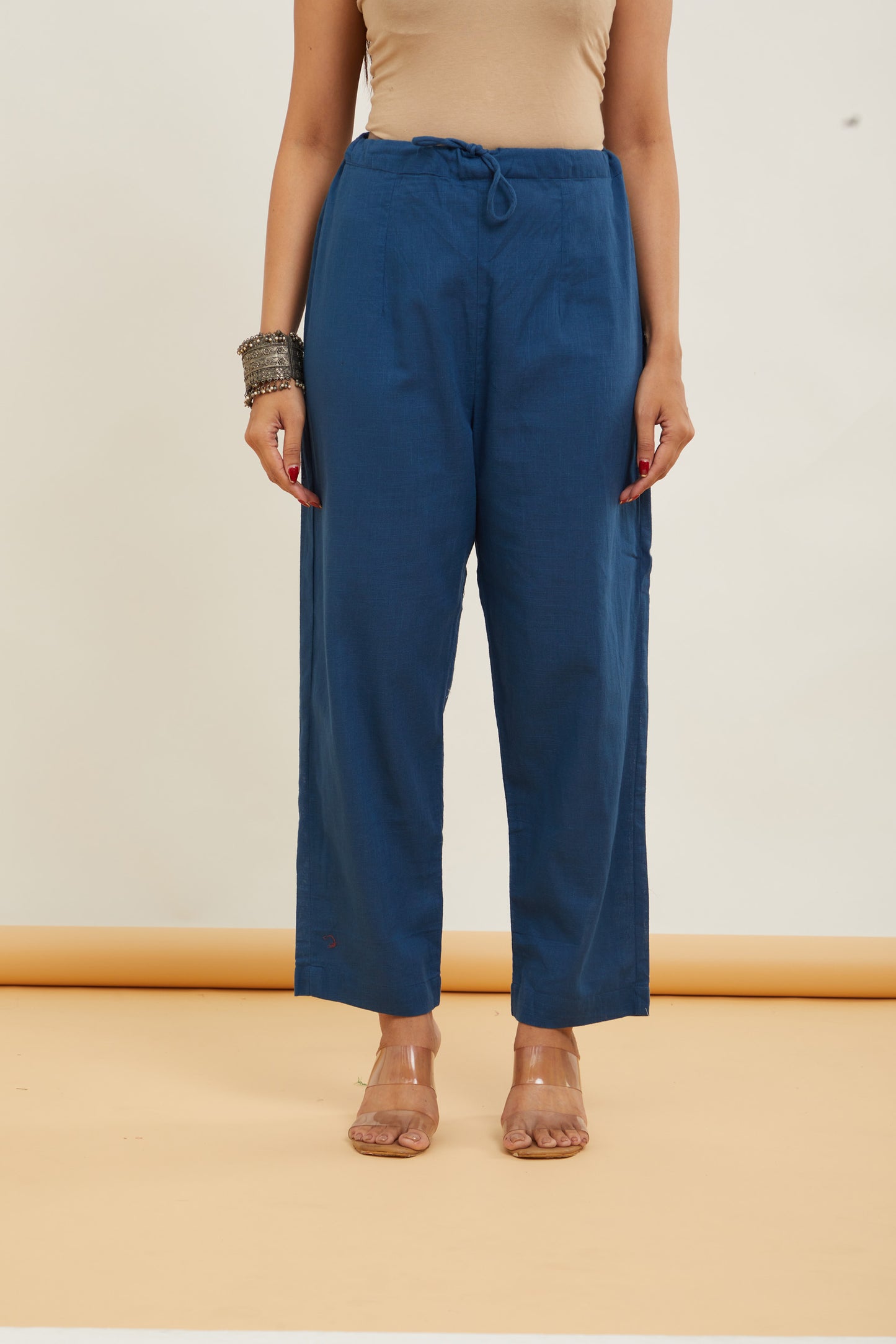 Evergreen Cotton Pants in Solid Colors With Pockets