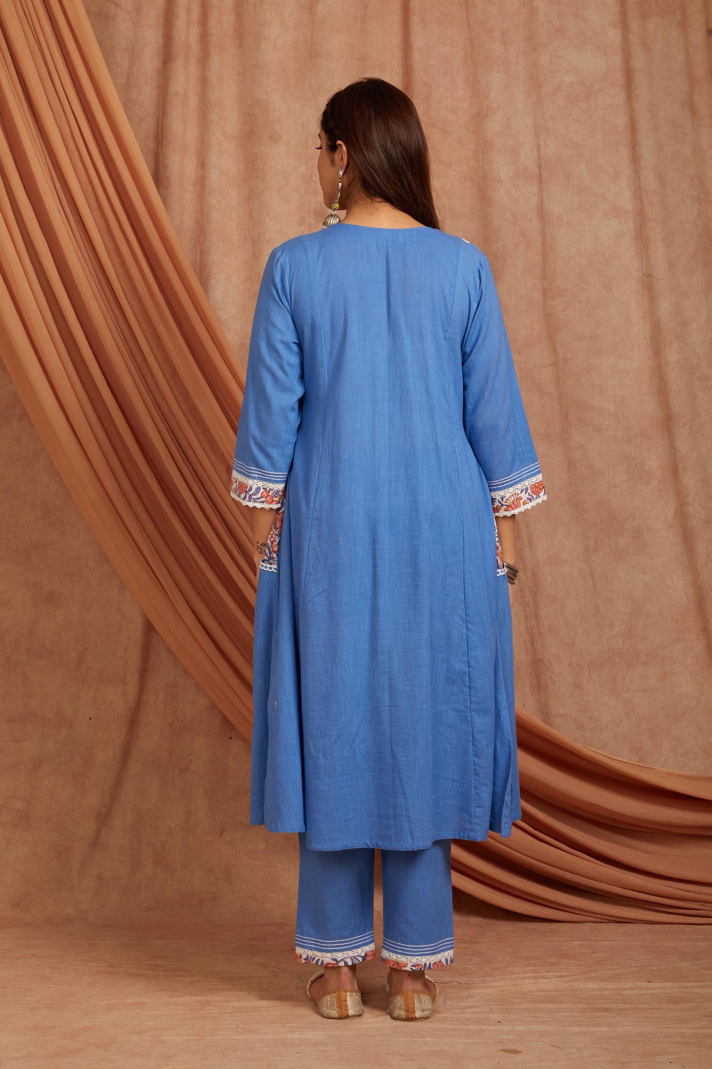 Blue Cotton Slub Floral Applique Kurta and Pant- Set of 2