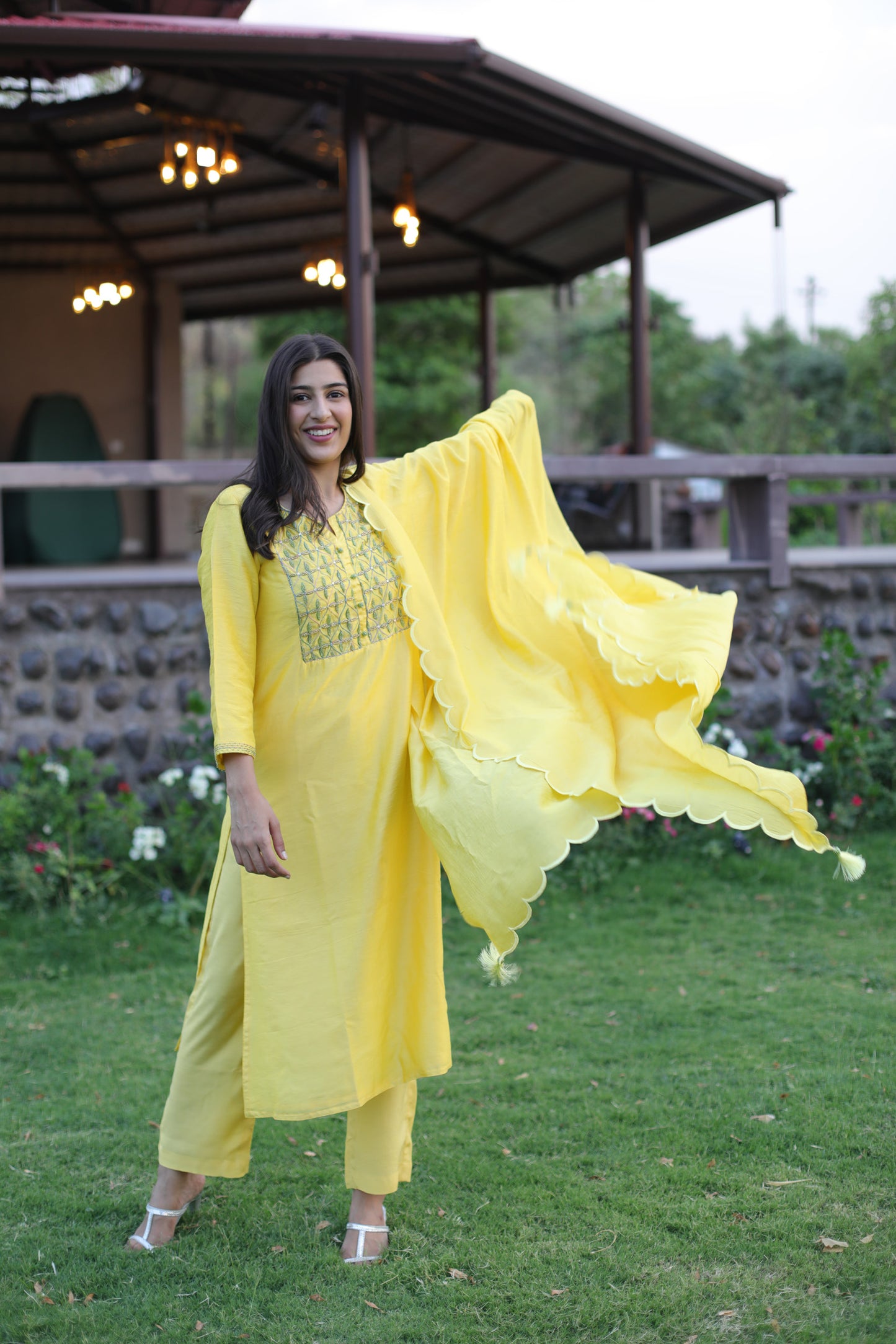 Yellow beaded Chanderi suitset