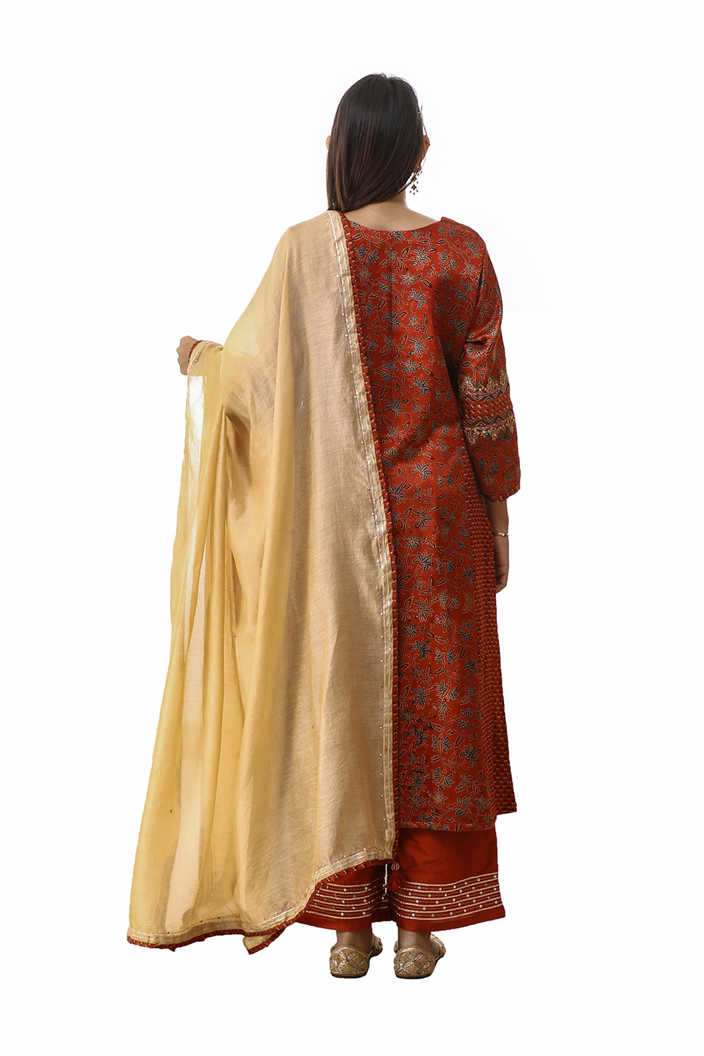 Red zari embroidered mashru silk suitset