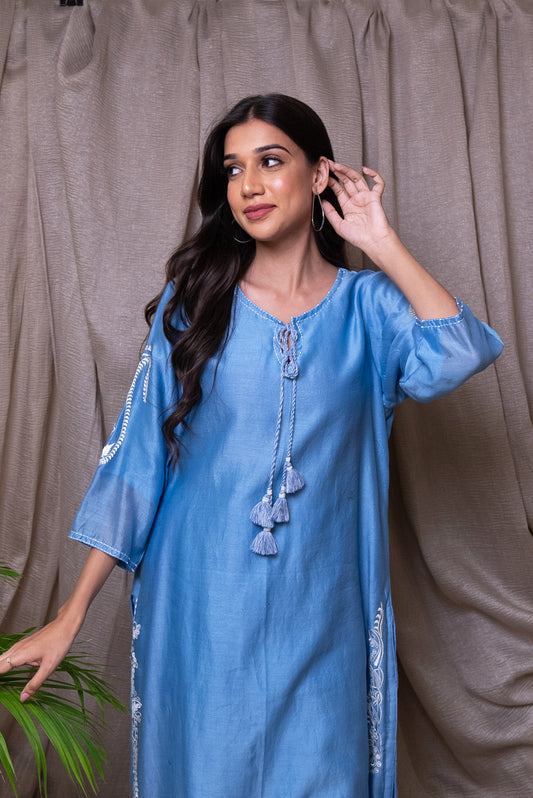 Ice Blue and White Paisley Silk Embroidered Kurta And Pant