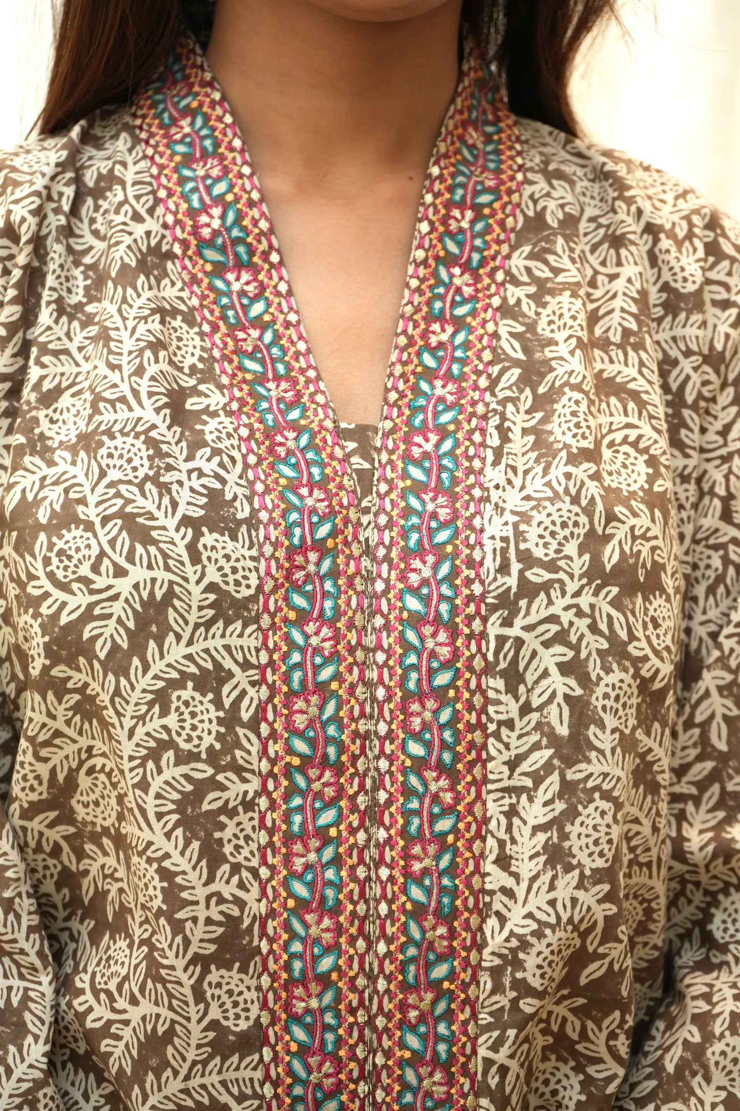 Ochre silk Multicolor embroidery Cordset