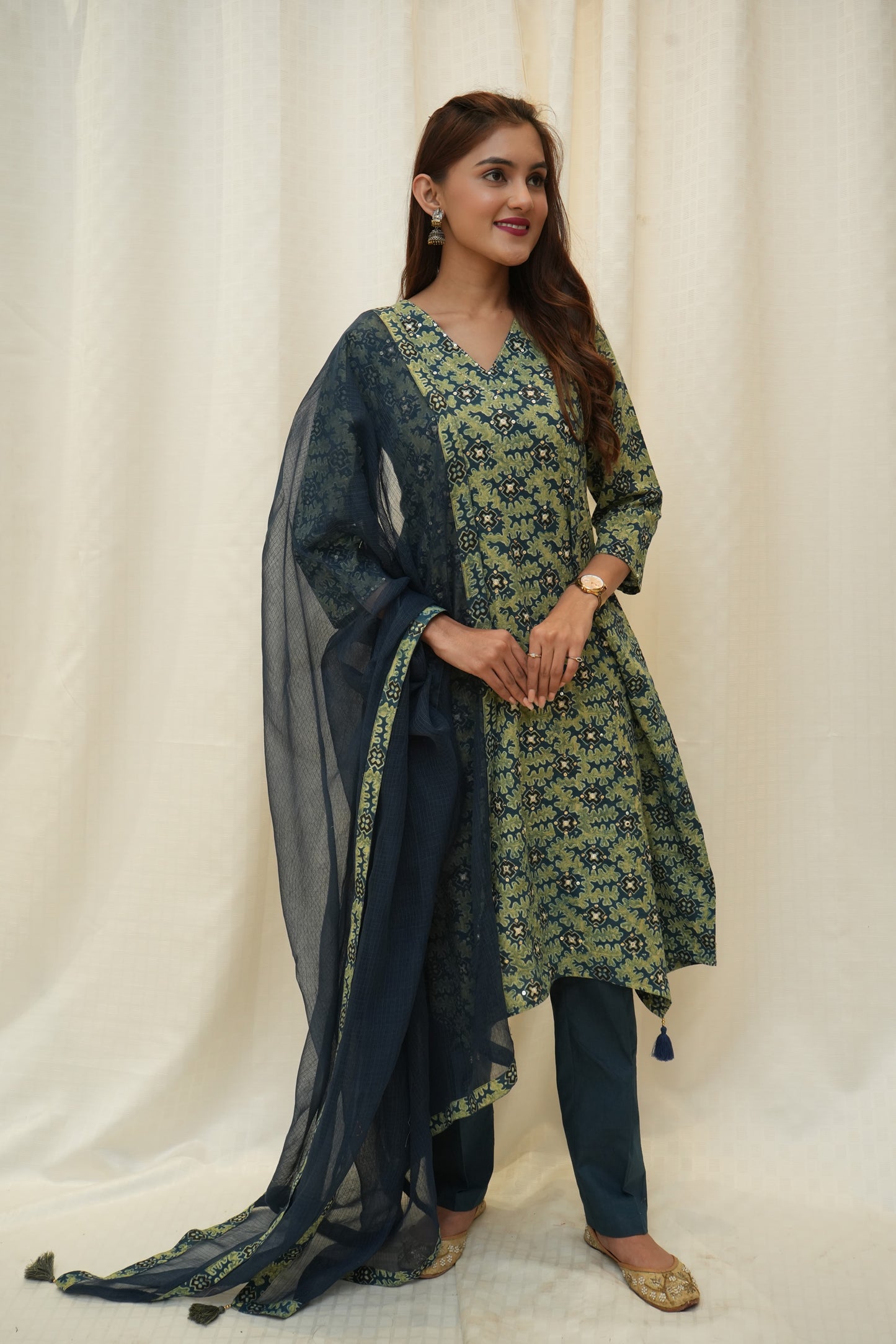 Green blue mirror work Suitset
