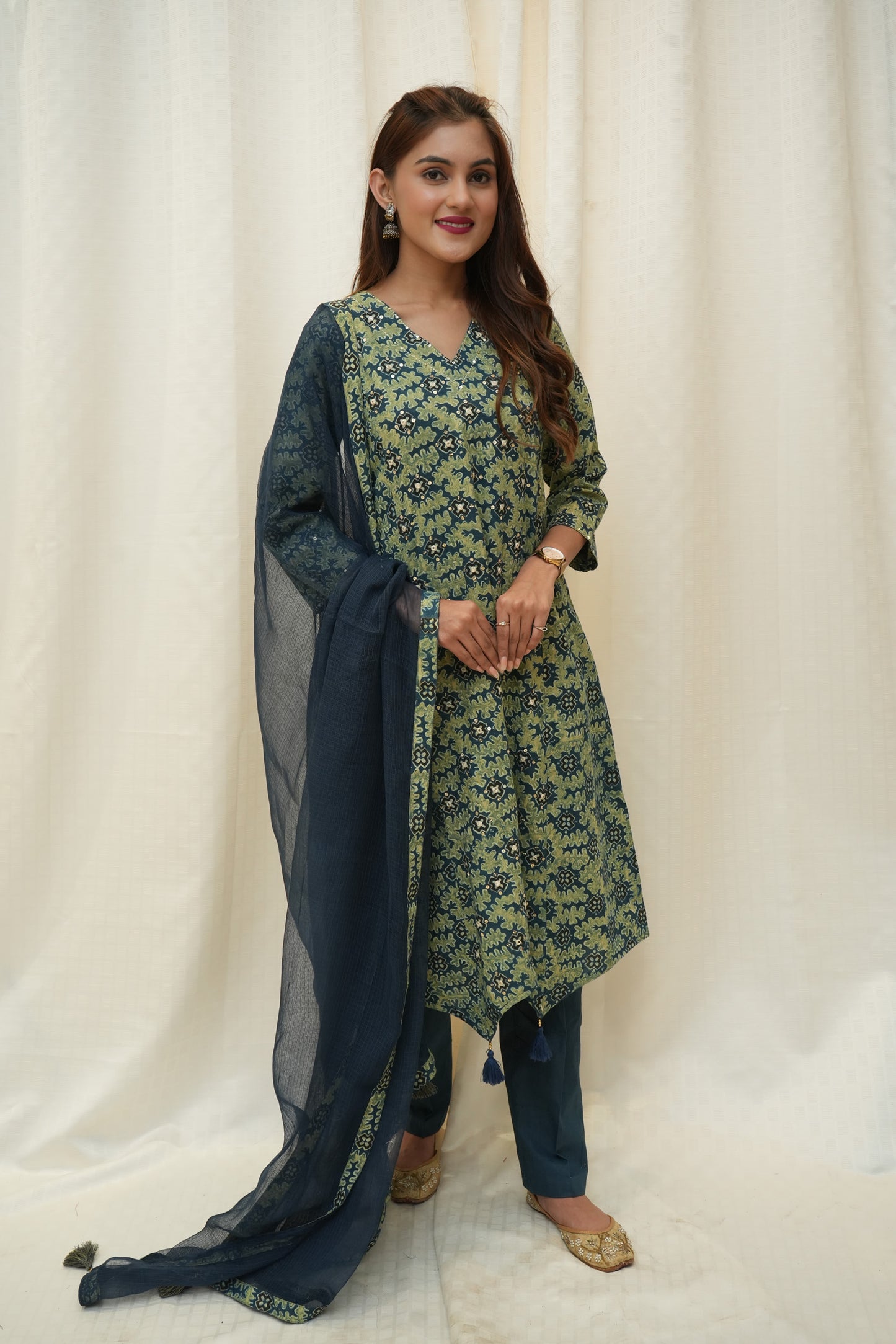 Green blue mirror work Suitset