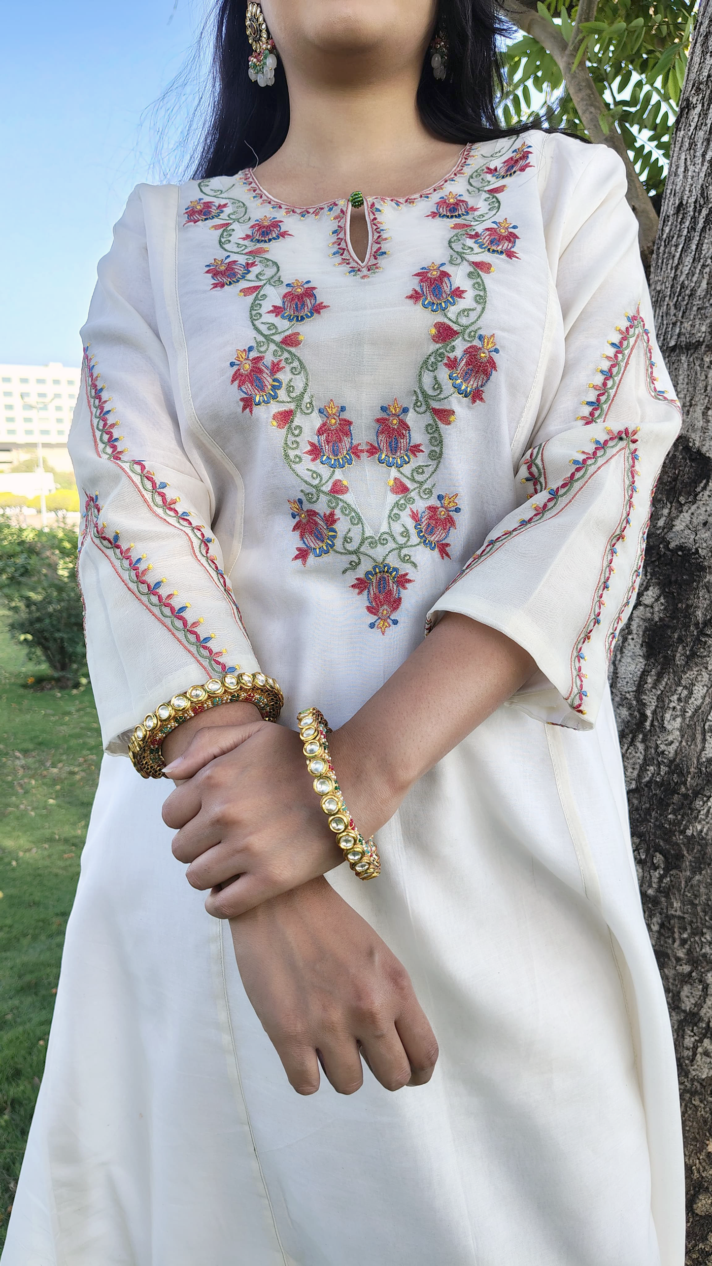 White organza patched multicolor Chanderi suitset