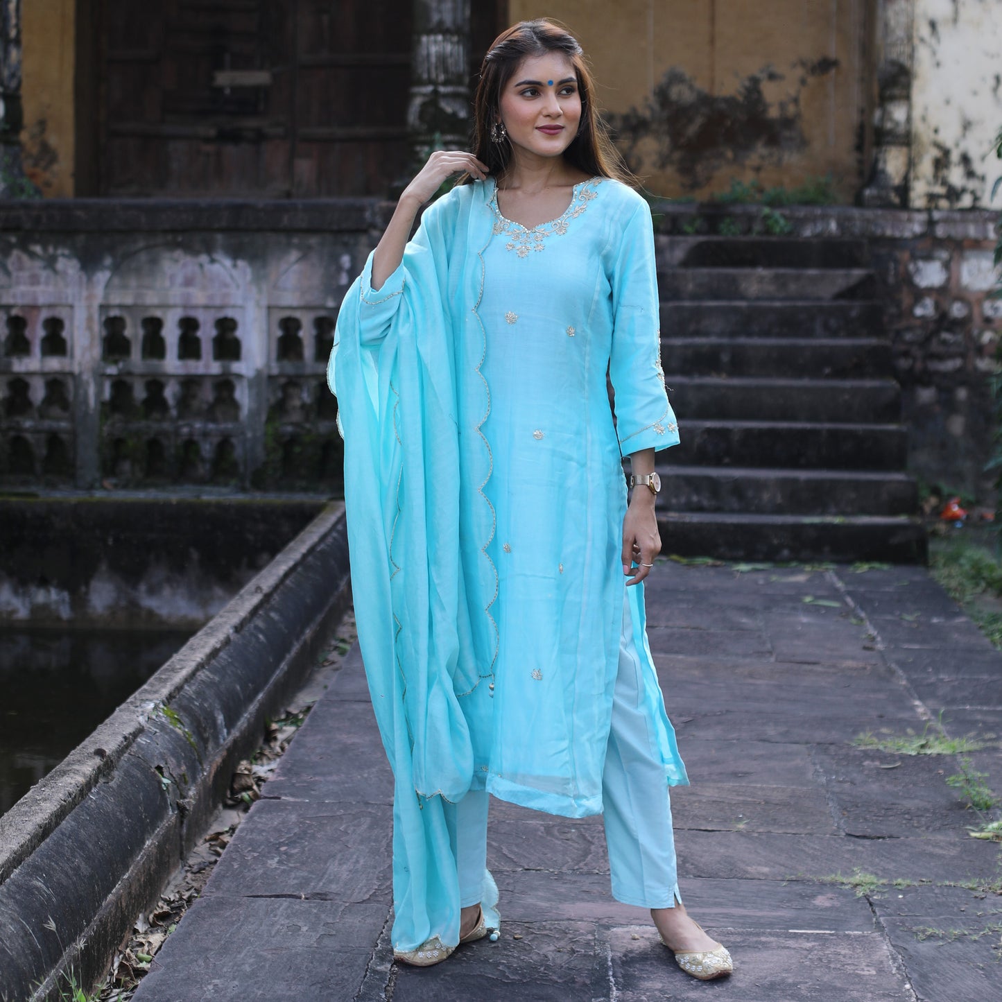 Sky blue Chanderi Zardozi suitset