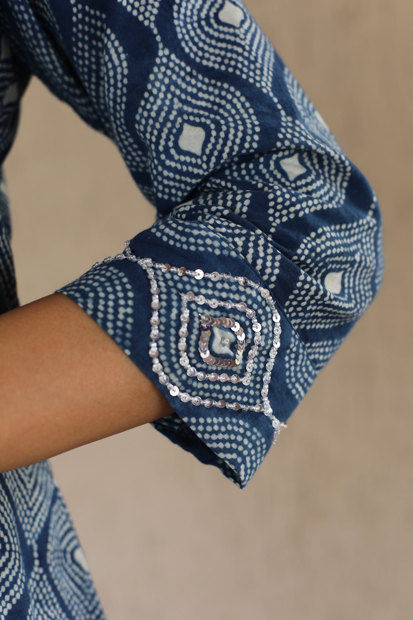 Indigo Beaded Suitset