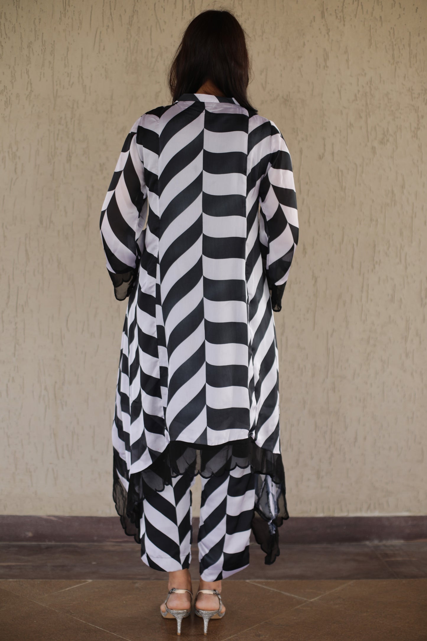 Black and white zigzag Co-ord set