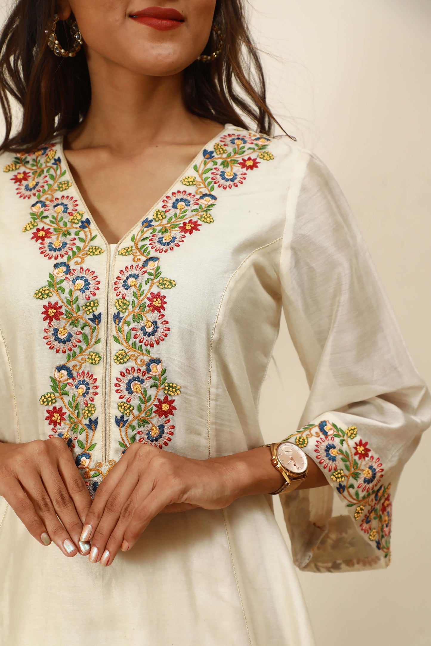 White Chanderi Floral Embroidered Suit Set-Set of 3