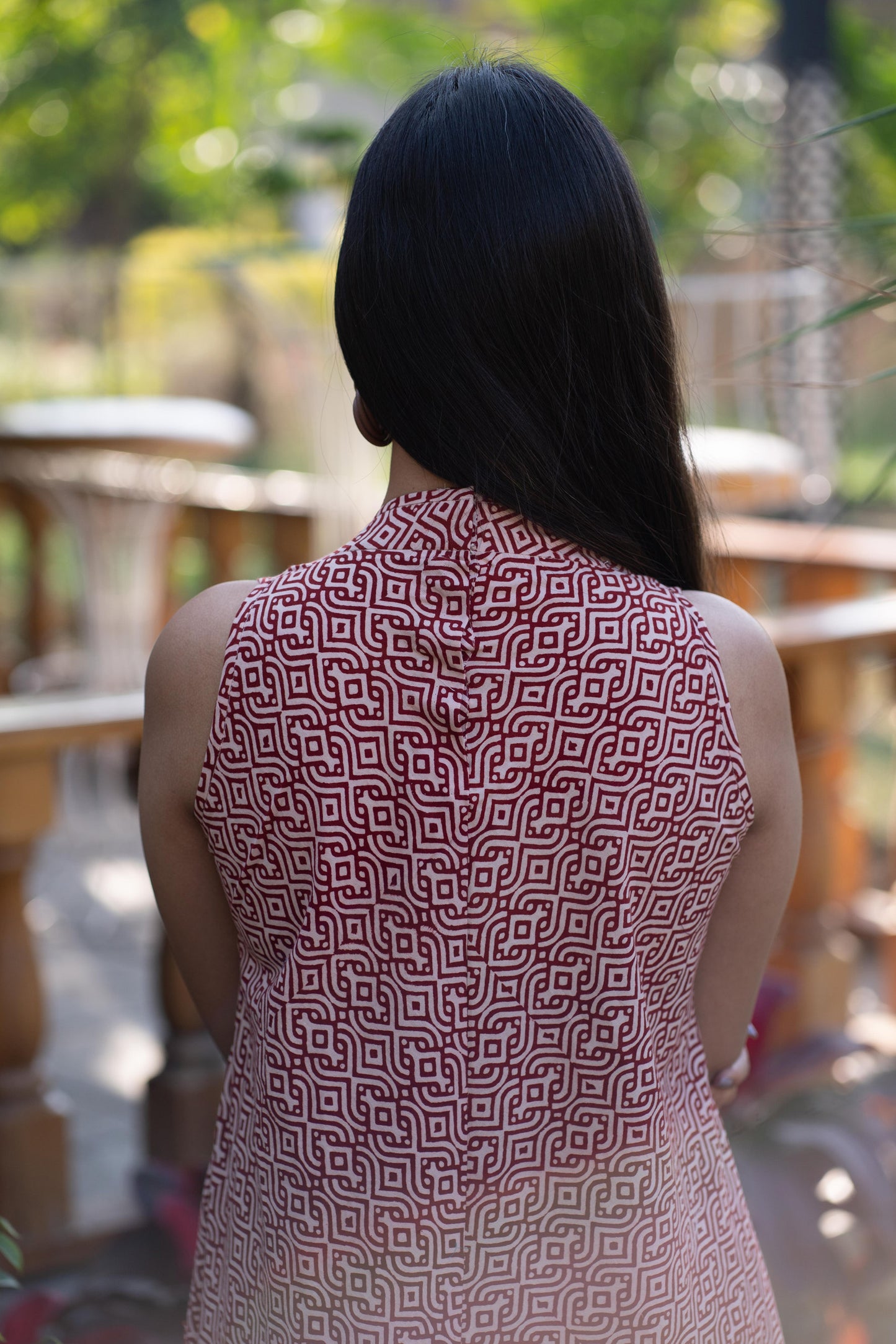 Sleeveless bagh dress