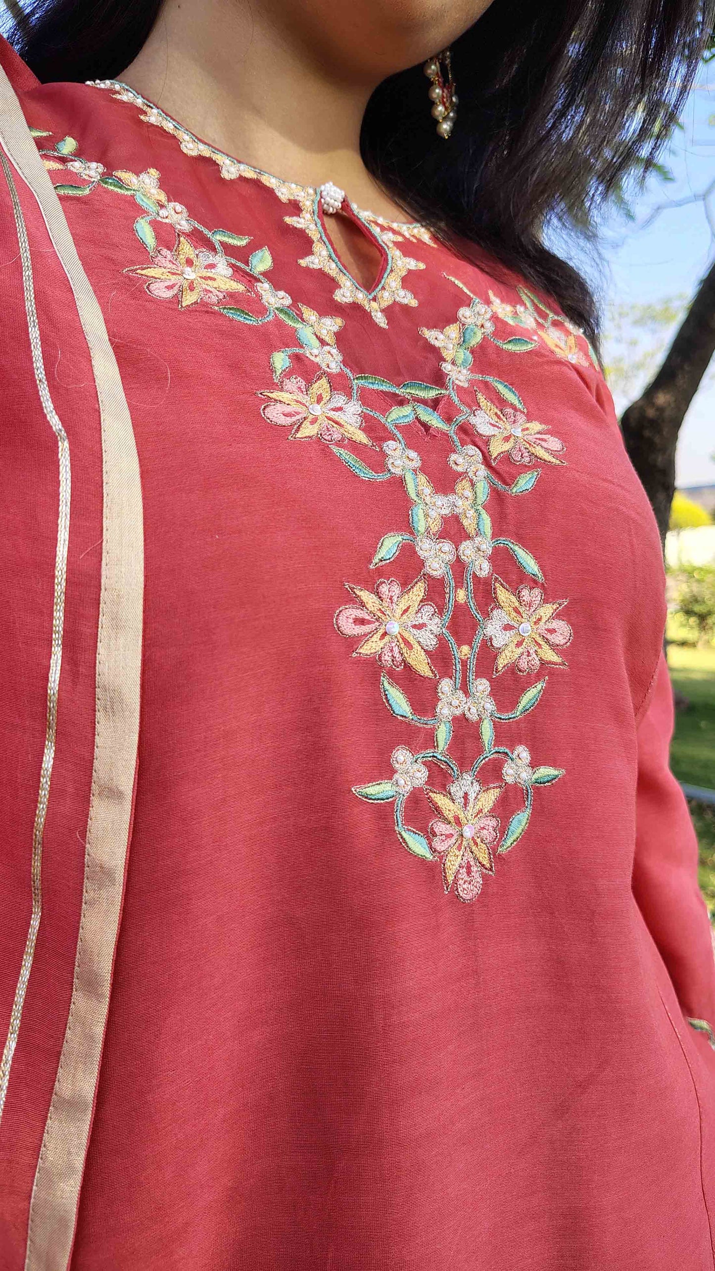 Pink organza patched multicolor Chanderi suitset
