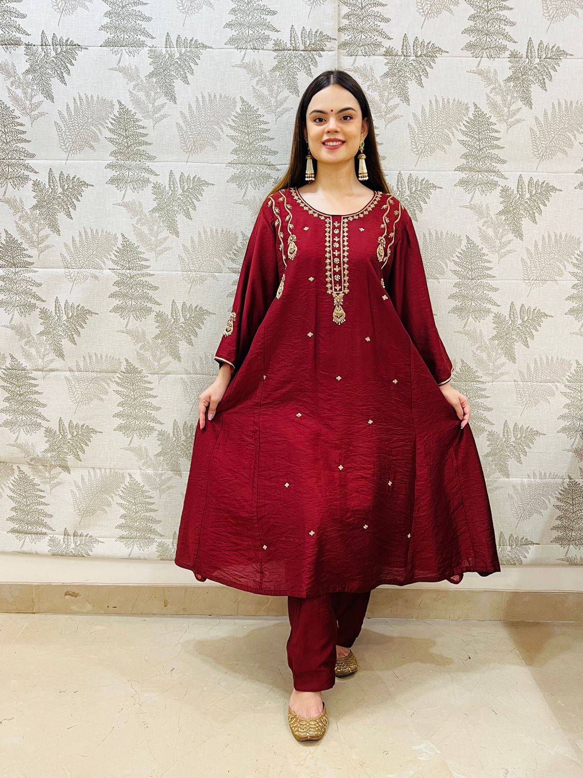 Chanderi Golden Hand Embroidered Suit Set