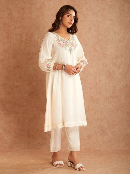 Off White Silk Embroidered Mul Chanderi kurta with pants