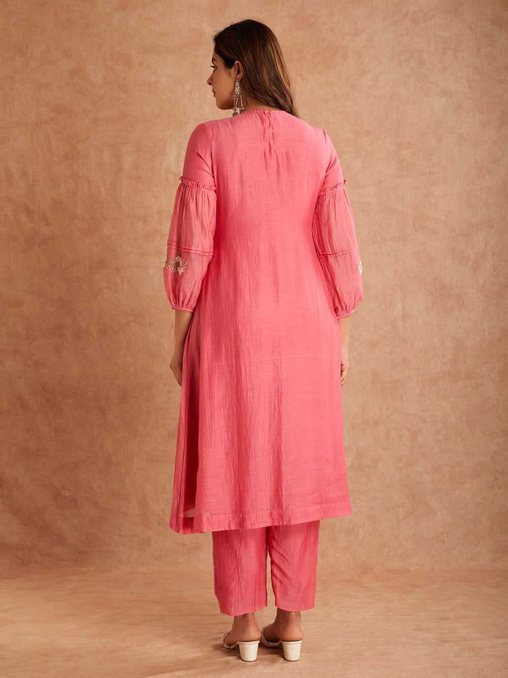 Pink Mul Chanderi Silk Embroidered Kurta With Pants
