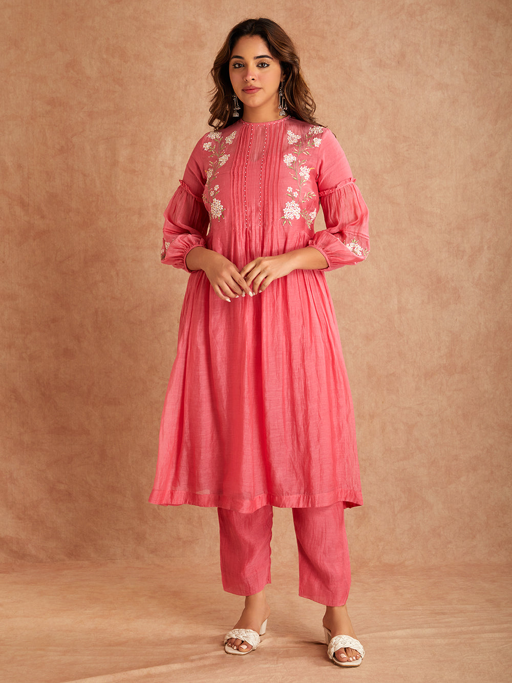 Pink Mul Chanderi Silk Embroidered Kurta With Pants