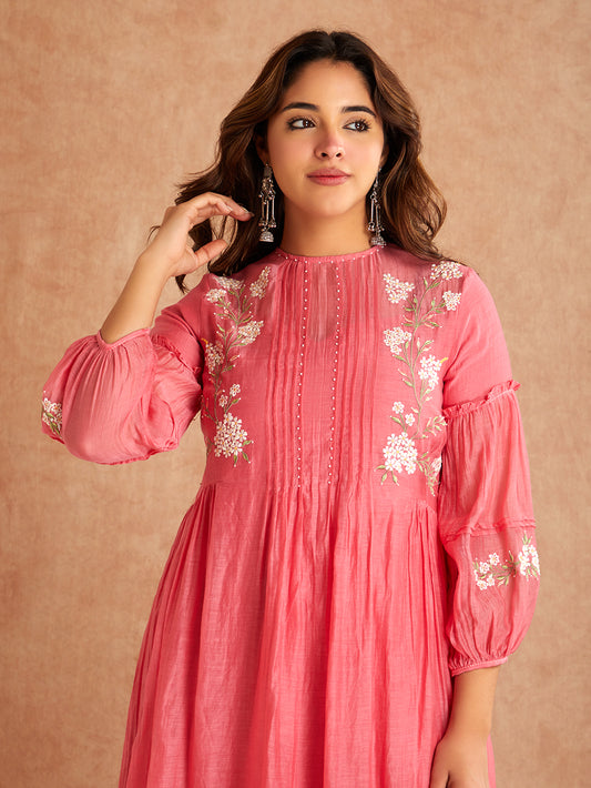 Pink Mul Chanderi Silk Embroidered Kurta With Pants