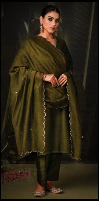 Women Olive Green Embroidered Kurta, Pants & Dupatta