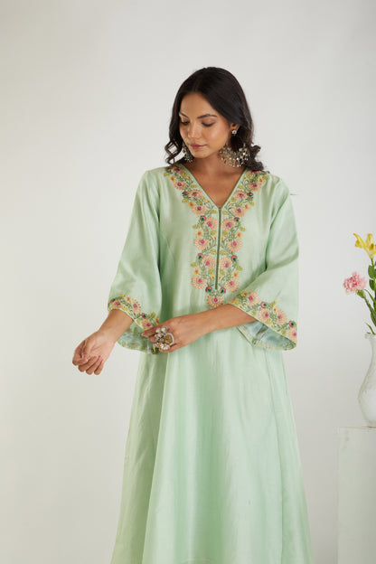 Light Green Chanderi Floral Embroidered Suit Set-Set of 3
