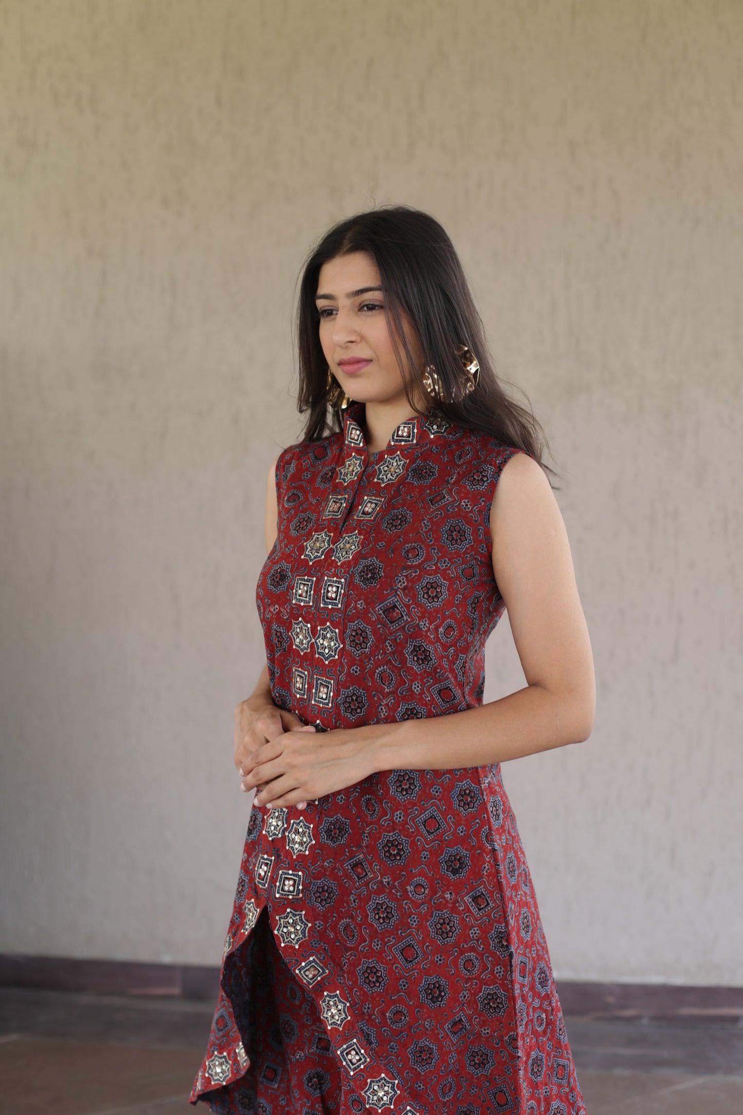 Marron hand embroidered Ajrakh cordset