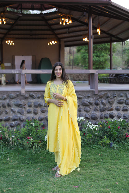Yellow beaded Chanderi suitset