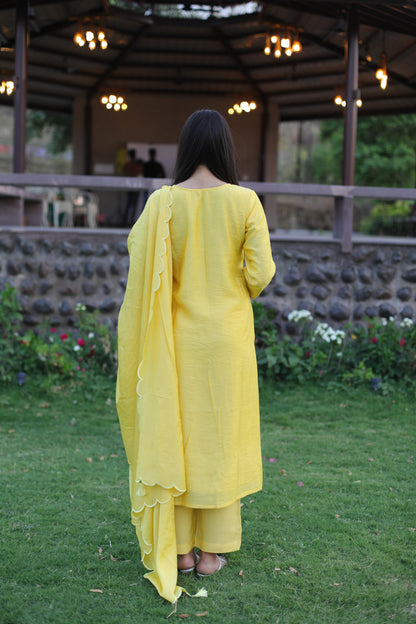 Yellow beaded Chanderi suitset