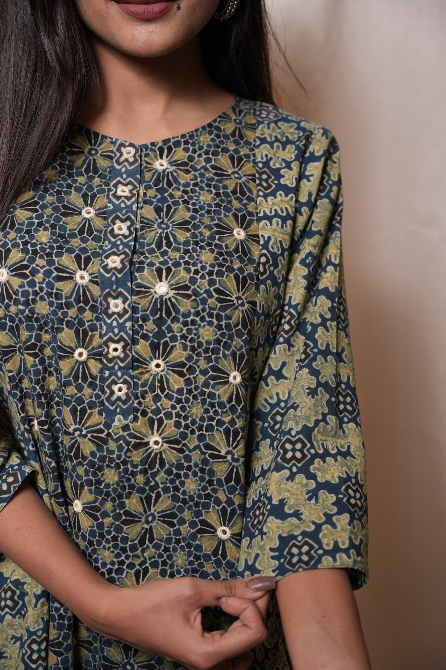 Green ajrakh cordset