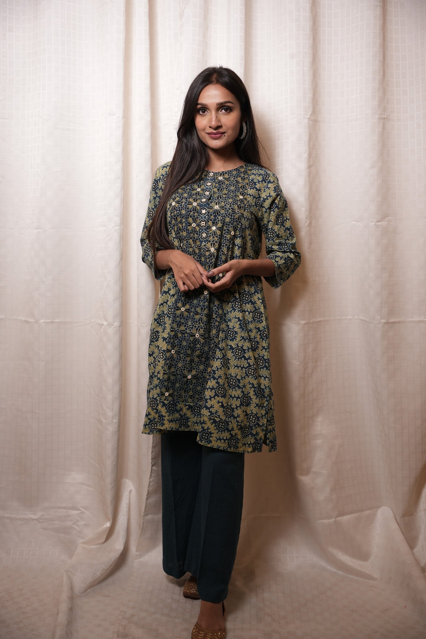Green ajrakh cordset
