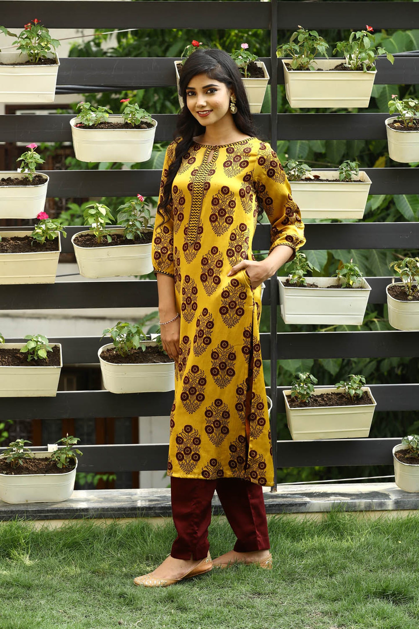 Yellow Mashru Bagh Print Kurta Pant