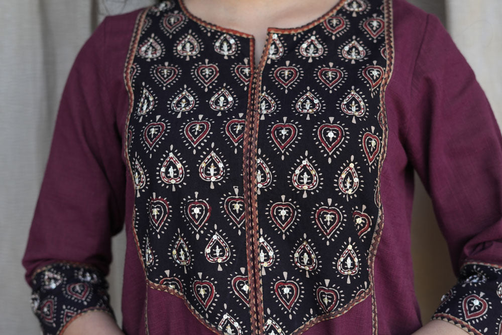 Brown Cotton Slub Paan Yoke Kurta