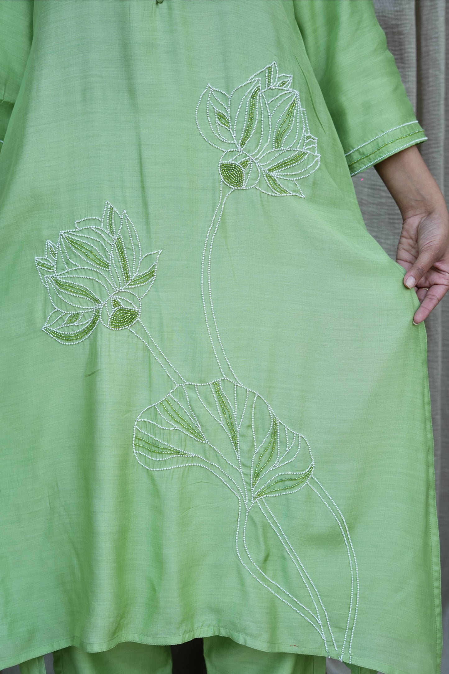 Green Chanderi Silk lotus Beaded Kurta And Pant