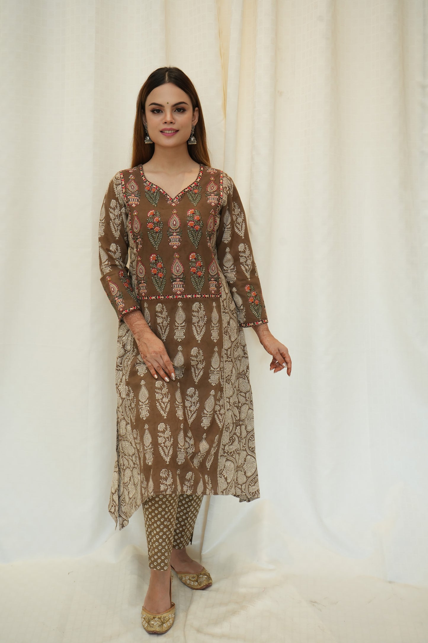 Ochre bagh print multicolor silk embroidered suitset