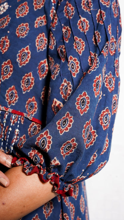 Blue Buti Print Hand work Kurta Pant