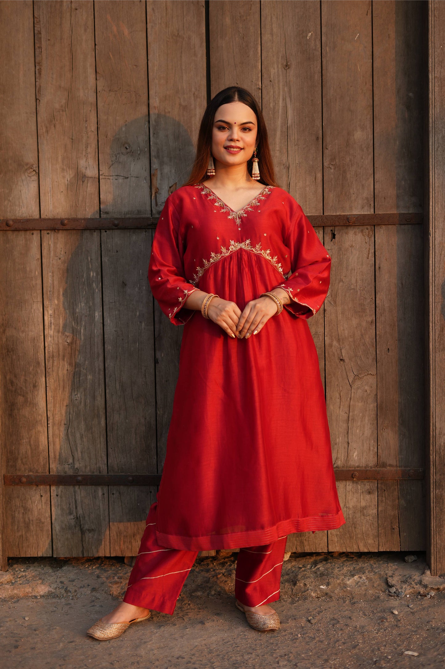 Red Chanderi Golden Embroidered Suit Set