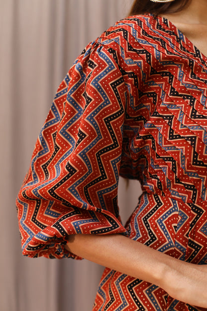 Zigzag yoke Pleated Modal Dress