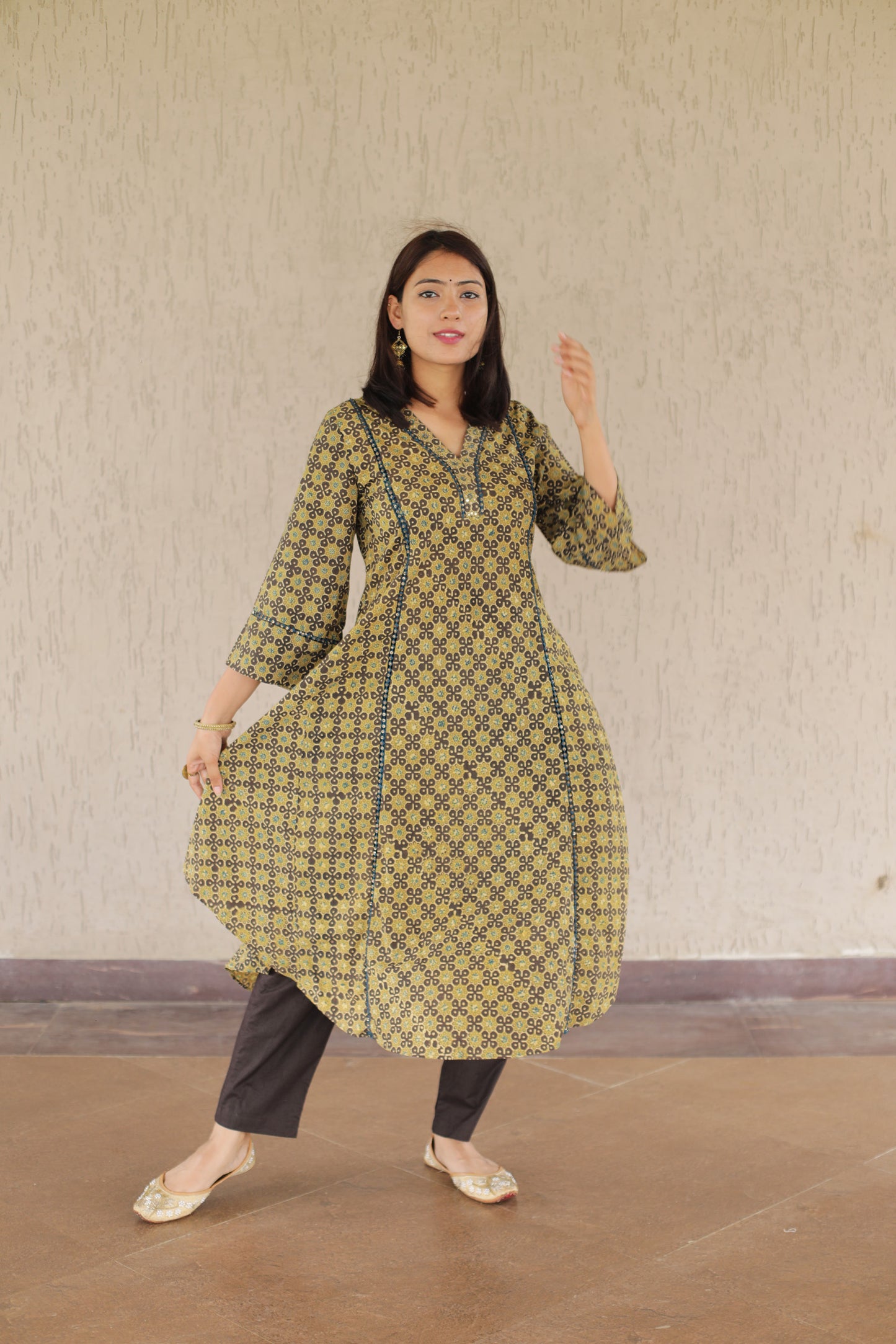 Ochre Star Print Kurta
