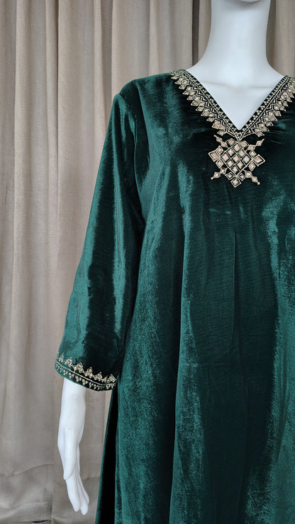 Green Velvet Zari Embroidered Kurta and Pant