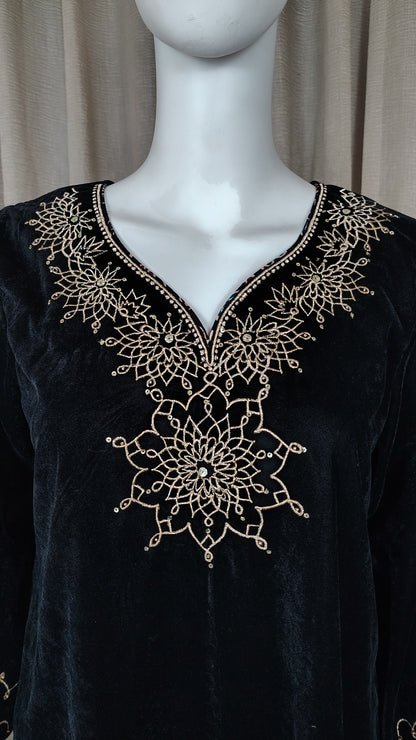 Black zari sequence embellished Kurta and pant