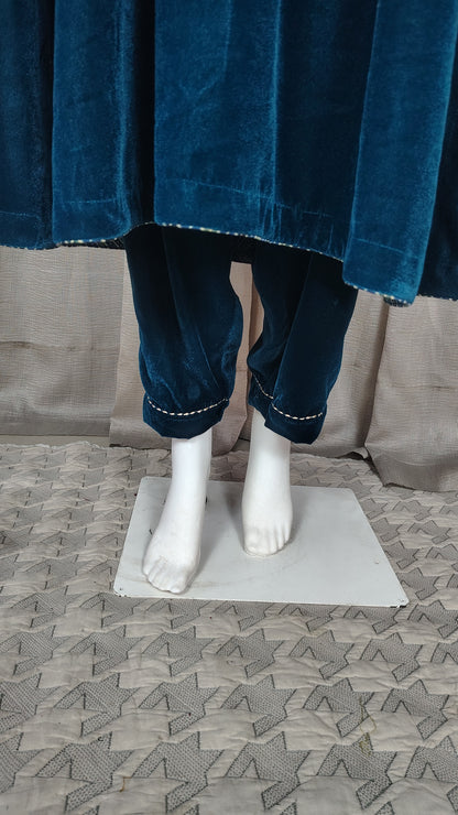 Teal Blue Zari Embroidered Kurta with Pant