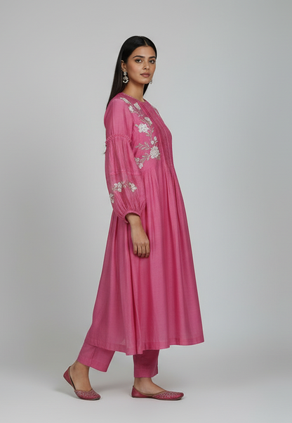 Pink Mul Chanderi Silk Embroidered Kurta With Pants