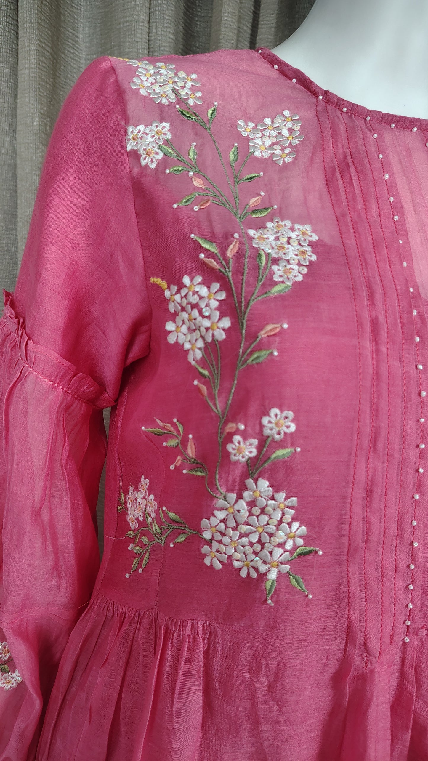 Pink Mul Chanderi Silk Embroidered Kurta With Pants