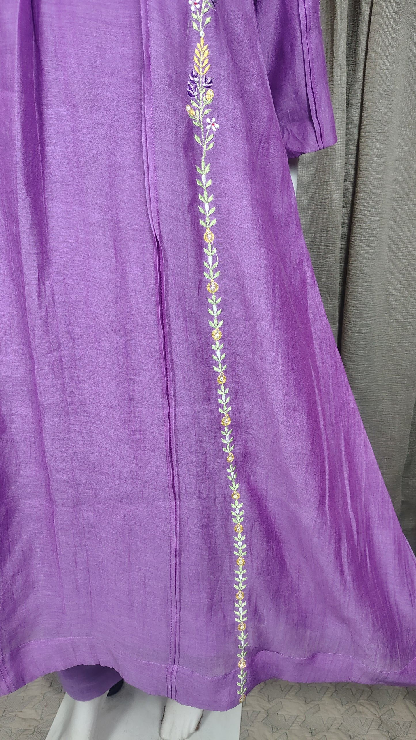 Lilac Silk Embroidered  Mul Chanderi Kurta with Pant