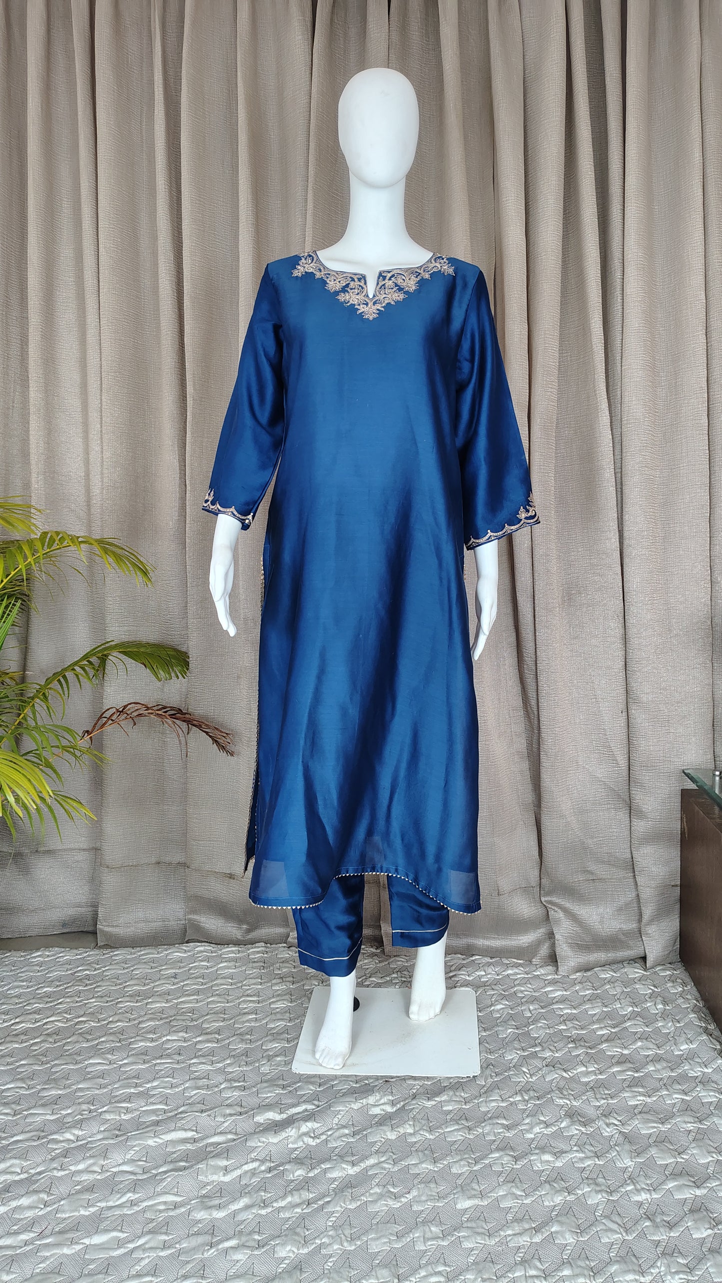 Crimpson Red Chanderi Silk Suitset