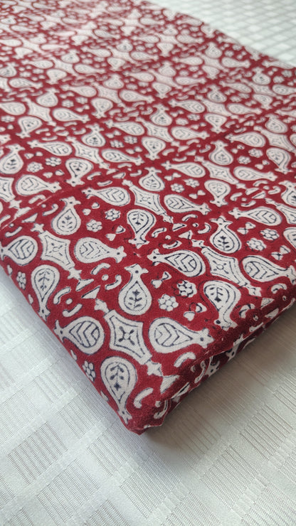 Geometric Maroon Bagh Print