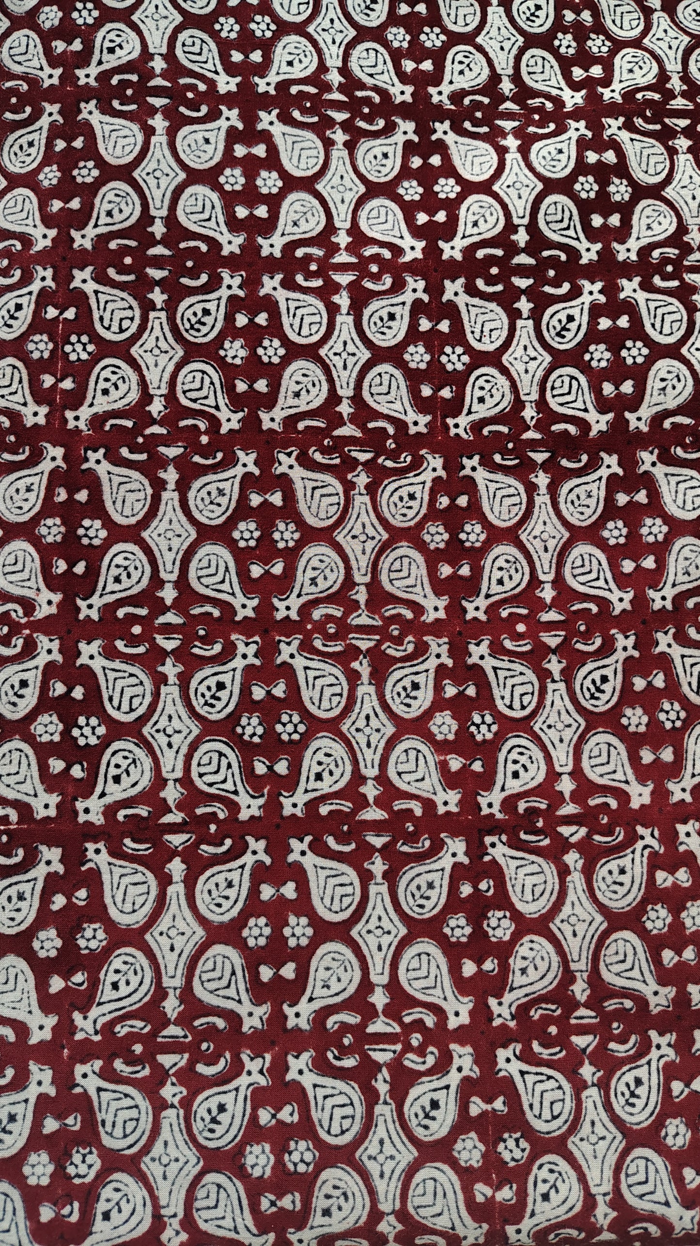 Geometric Maroon Bagh Print