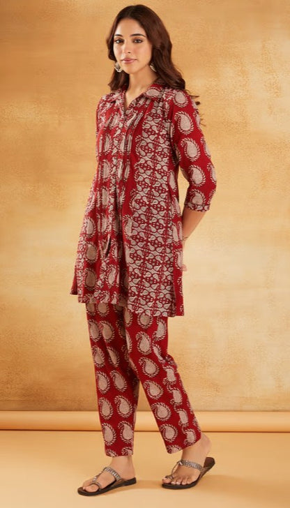 Red Hand Block Printed Cotton Tunic with Pants - Set of 2
