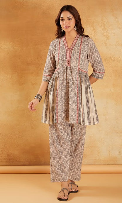 White Red Hand Block Printed Cotton Tunic with Pants - Set of 2