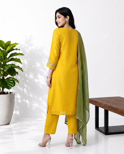 Yellow Green Mul Chanderi Suitset